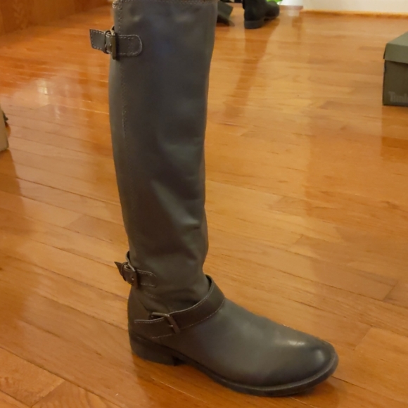 Leather Riding Boots - Picture 3 of 3